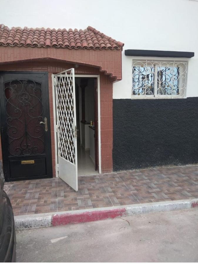 Appartement Meuble Pres Du Grand Souk Elhad อกาดีร์ ภายนอก รูปภาพ